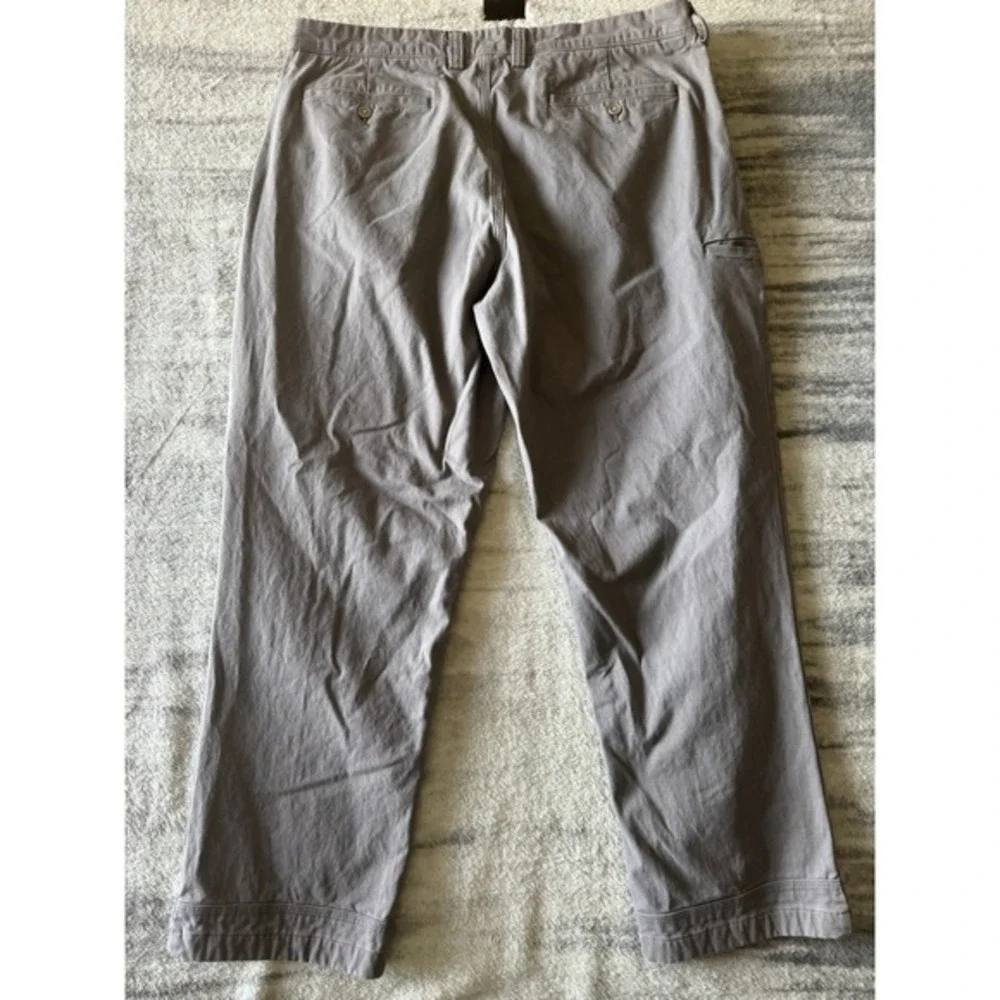 Duluth Trading Co Relaxed Fit Work Pants Grey Brown Cotton Stretch 36x30 Utility